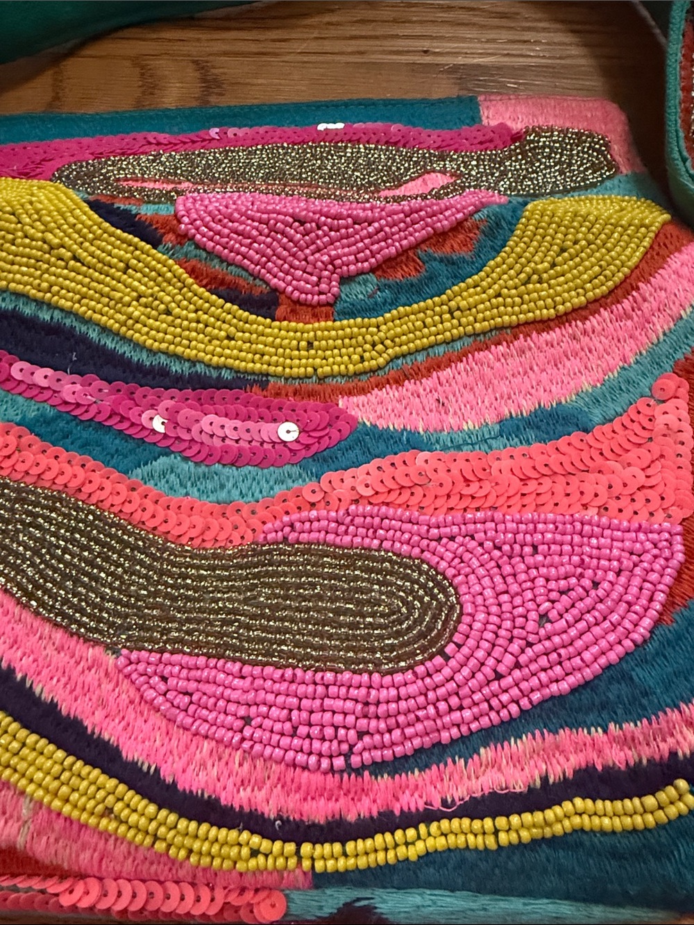 America &Beyond Multicolor Beaded wave Shoulder Bag - NWT - Picture 8 of 9